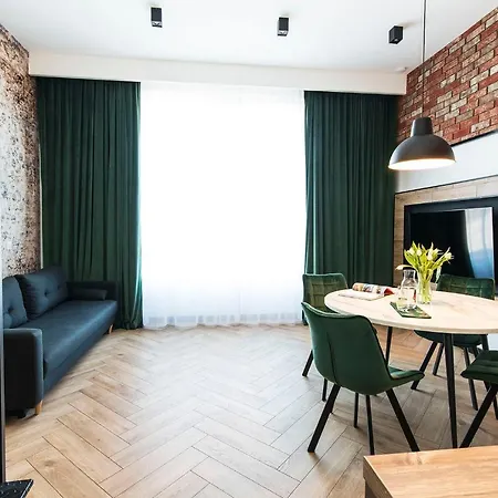 Apartament Ukiel Park 1 Διαμέρισμα