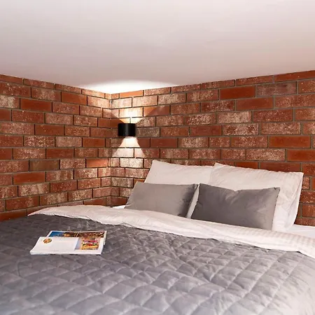 Apartament Ukiel Park 1 Διαμέρισμα Όλστυν